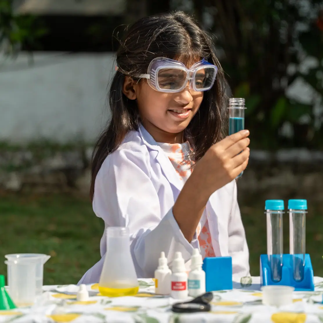 Junior Chemistry Lab Kit - Safe & Fun Science Experiments for Kids - Image 8