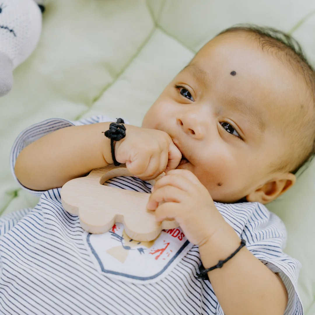Newborn Gift Set – Skwish Rattle, Clacker Rattle & Wooden Teethers - Image 7