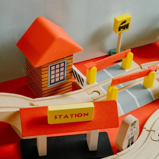 Train Track Toy Set with Vehicles (69 Pcs) - Image 12