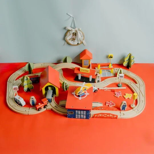 Train Track Toy Set with Vehicles (69 Pcs) - Image 8