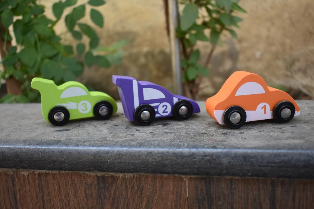 Wooden Car (6 Pcs) - Image 7